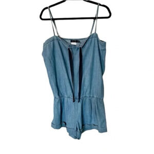 Seven7 Women’s Sleeveless Spaghetti Strap V Neck Denim Shorts Romper Size M GUC